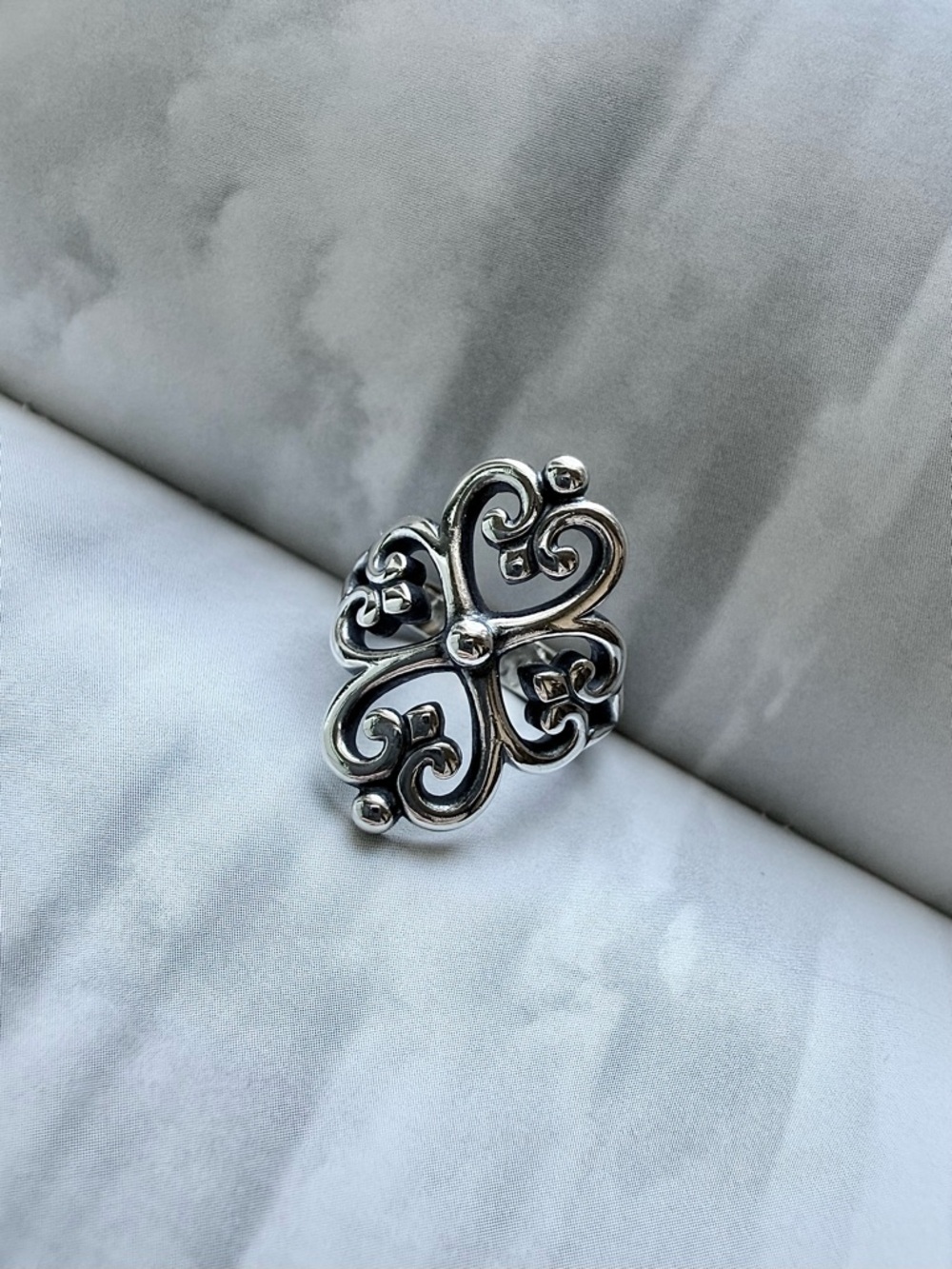 James Avery Adorned Hearts Ring Sterling Silver size 5.5